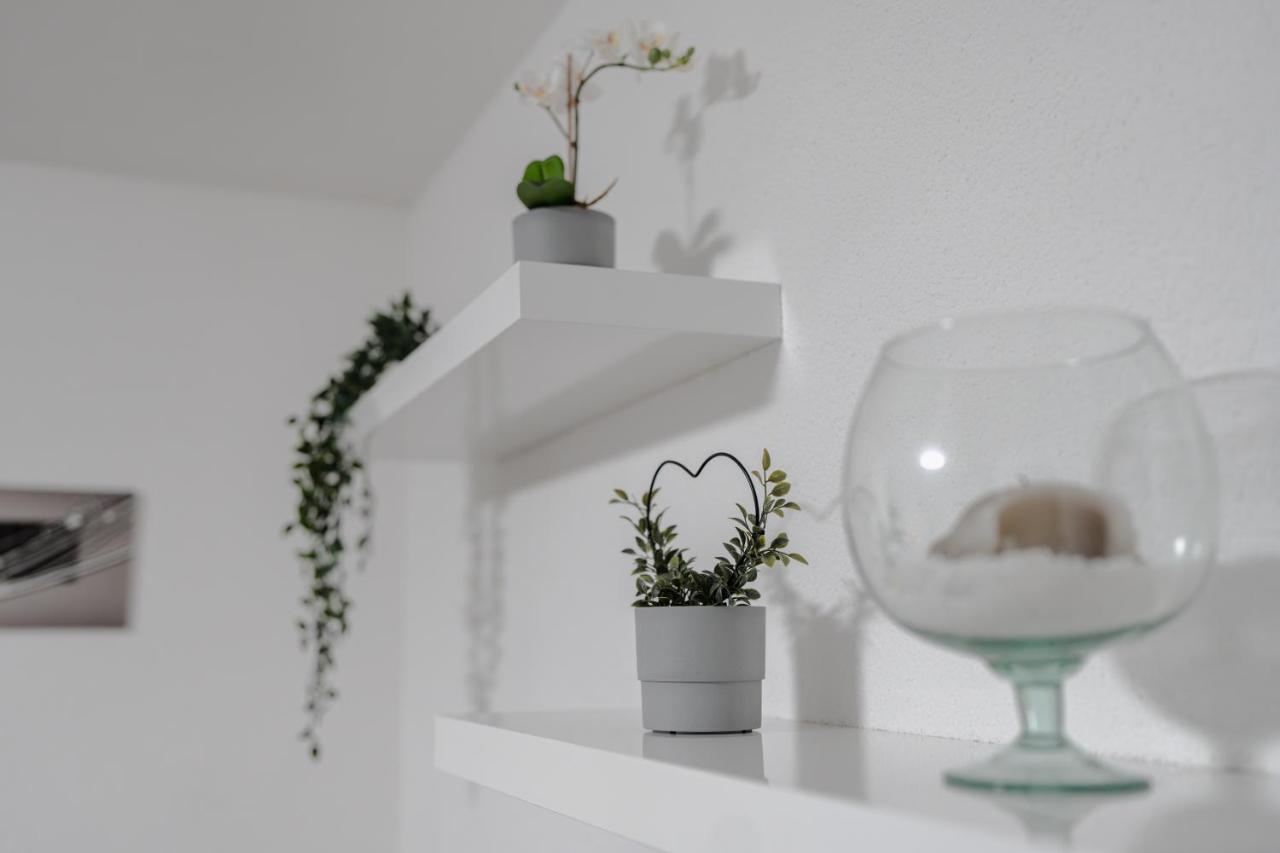 Modern - Ruhige Lage - Zentrumsnah - 2-Zimmer Apartment Horb am Neckar Extérieur photo